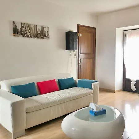 Duplex 2 Chambres 4 Personnes - Bourg De Saclay Esterno foto