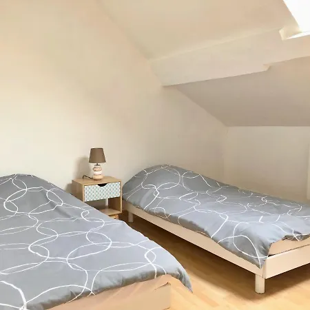 Duplex 2 Chambres 4 Personnes - Bourg De Saclay Esterno foto